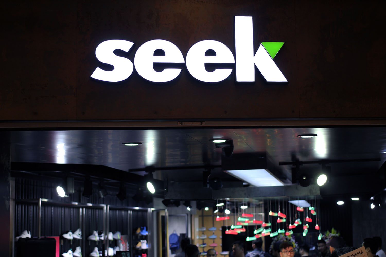 SEEK Store Jakarta Neighbourlist 1