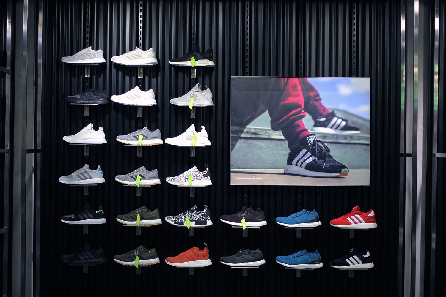 SEEK Store Jakarta Neighbourlist 11