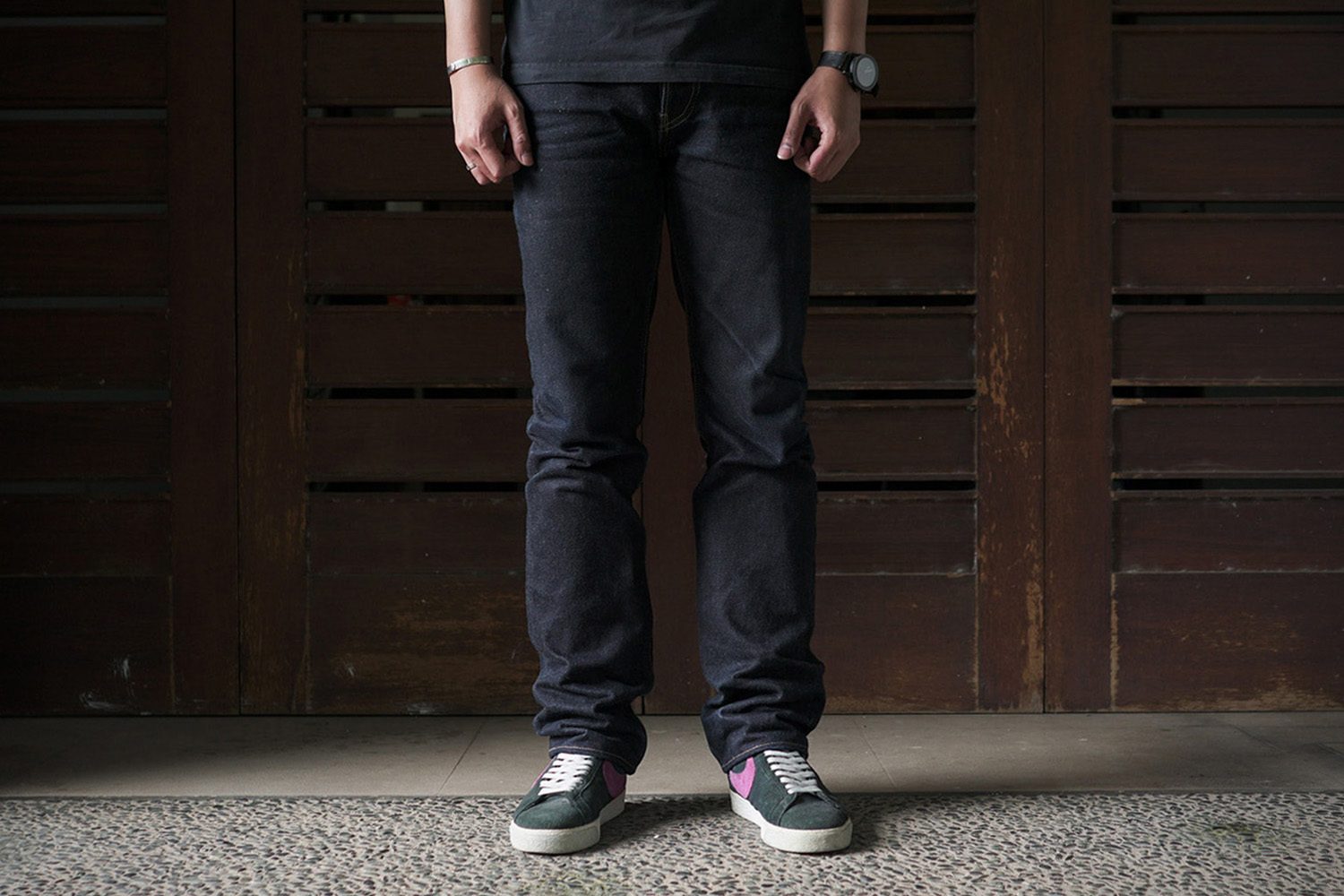 Neighbourlist_jeans_stack1